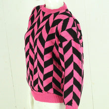 Laden Sie das Bild in den Galerie-Viewer, Vintage Pullover Female Gr. L pink schwarz gemustert Strick