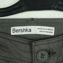 Laden Sie das Bild in den Galerie-Viewer, Second Hand BERSHKA Cargohose Gr. 36 grau uni Hose (*)