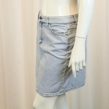 Laden Sie das Bild in den Galerie-Viewer, Second Hand LINDEX Jeansrock Gr. 38 hellblau Minirock (*)