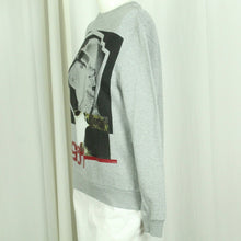 Laden Sie das Bild in den Galerie-Viewer, Second Hand LES BENJAMINS Sweatshirt Gr. M grau uni mit Print (*)